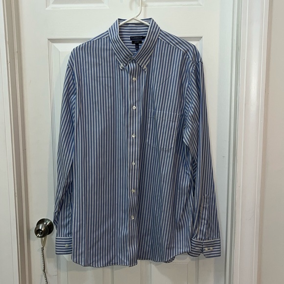 croft & barrow Other - Croft & Barrow No Iron Dress Shirt 👔